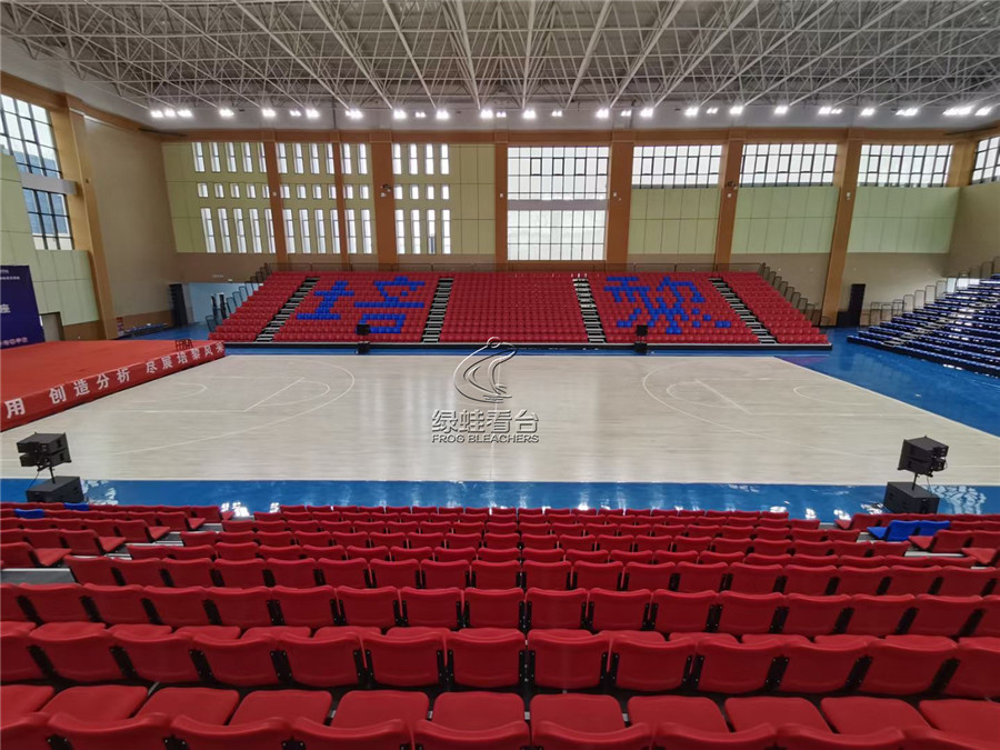 山丹新城區(qū)全民健身中心體育館看臺座椅